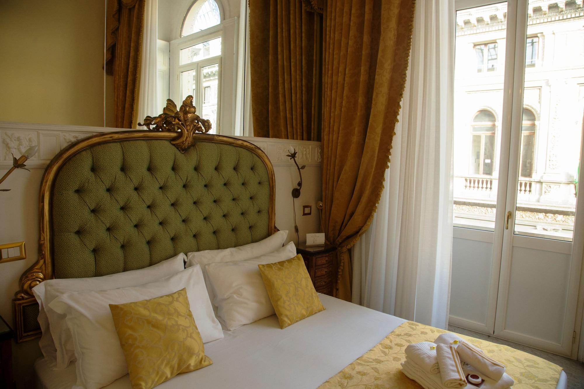 B&B Art Suite Santa Brigida Наполи Екстериор снимка