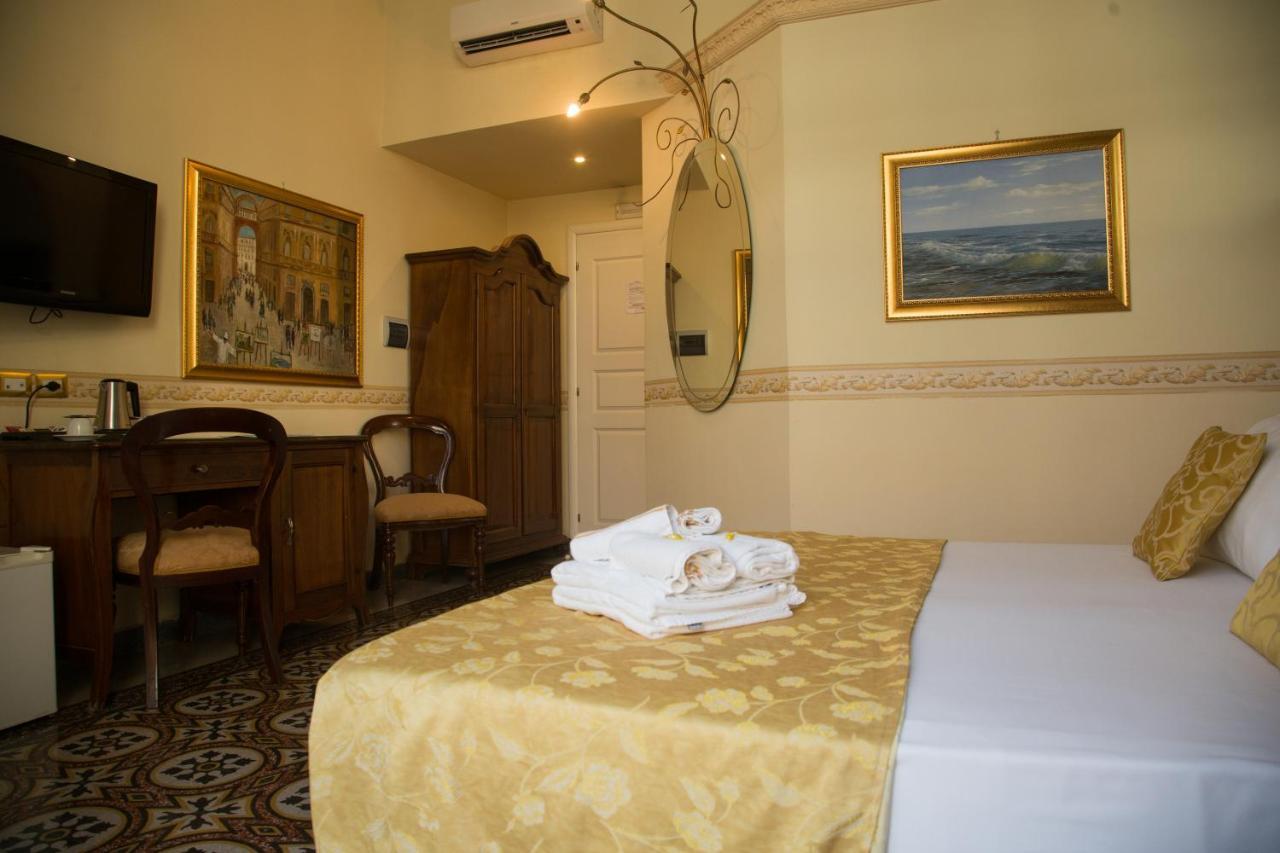 B&B Art Suite Santa Brigida Наполи Екстериор снимка